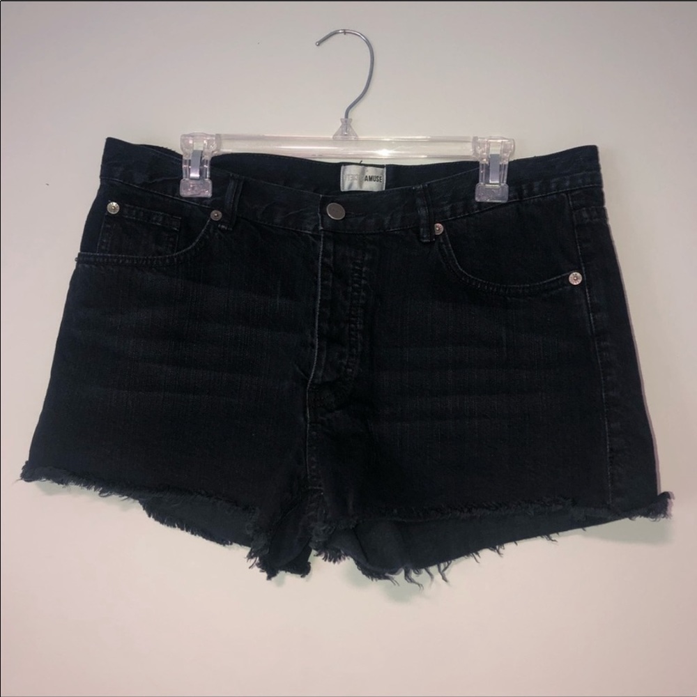 Amuse society cutoff shorts